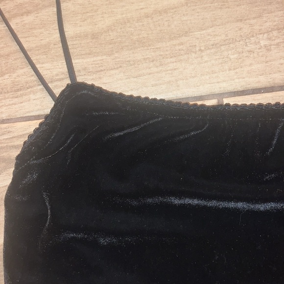 Velvet Bodysuit - Picture 5 of 6